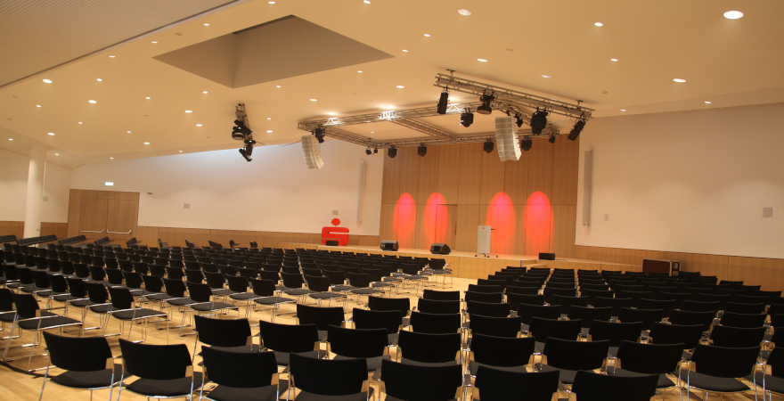 SparkasseForum in Böblingen mit Reihenbestuhlung